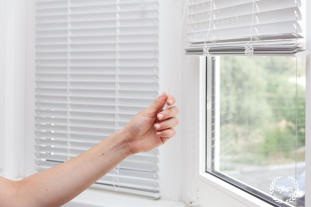 Curtains and Blinds 3