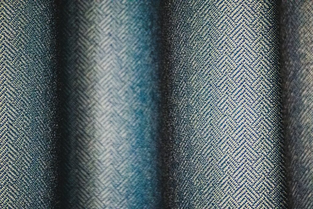 Apex Blind | Best Curtain Fabrics For Singapore Homes: What To Look For In 2025 Best Curtain Fabrics For Singapore Homes