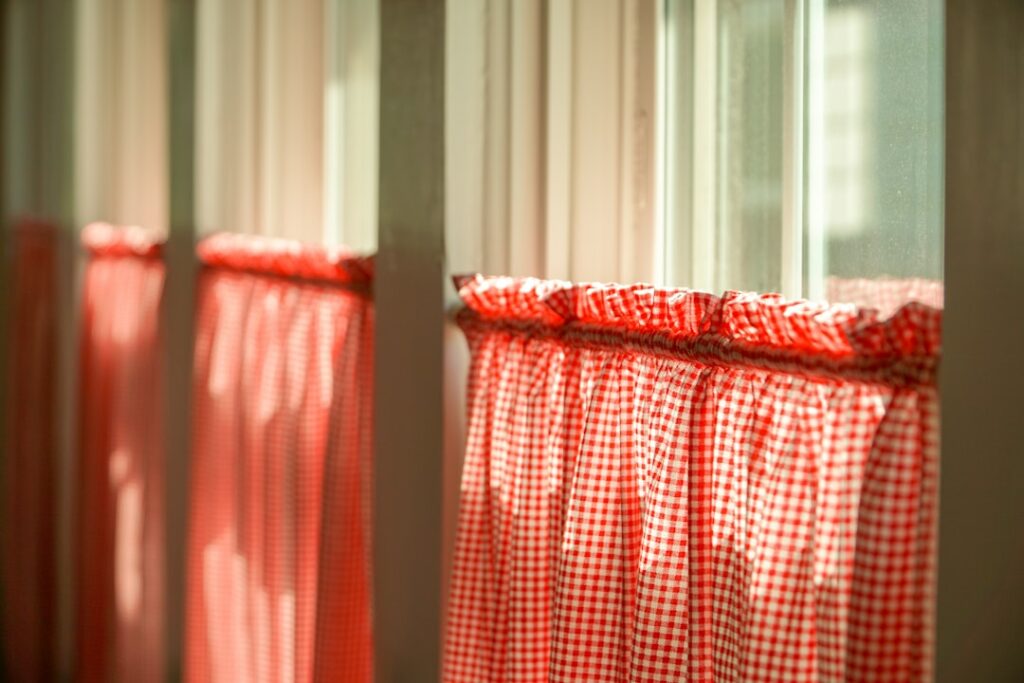 Apex Blind | Affordable Curtain Fabrics That Don’t Compromise On Style Or Quality Affordable Curtain Fabrics That Don’t Compromise On Style