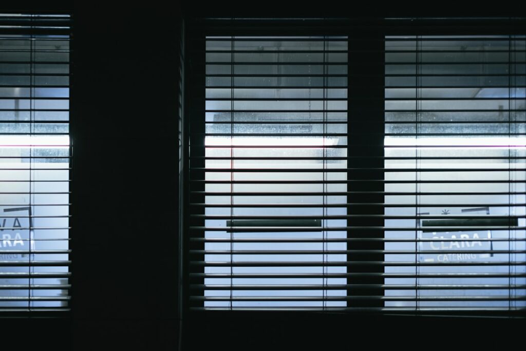 Apex Blind | Child Safe Blinds: How Architects And Parents Are Designing Safer Homes In 2025 Photo Cordless Blinds